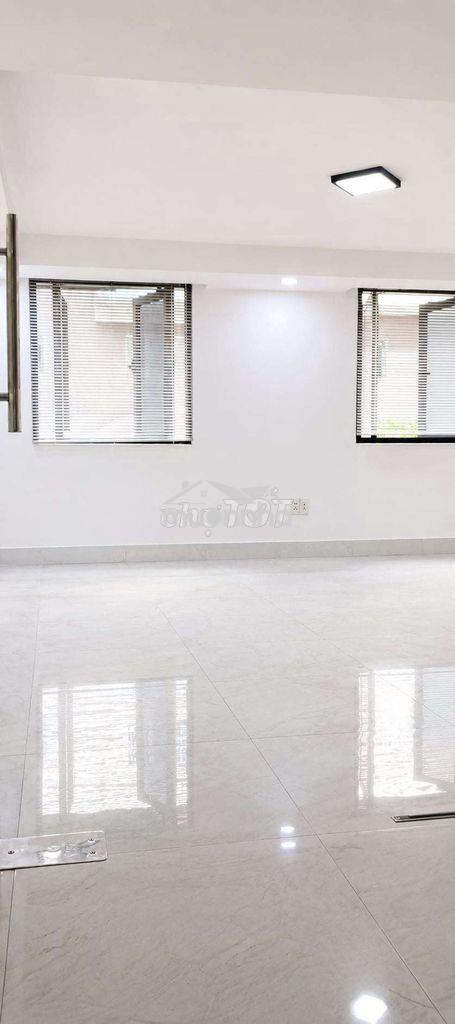 Toà nhà văn phòng 54c đường 18 giá tốt - 2