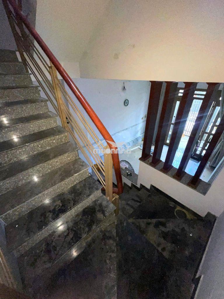 Phòng trọ đẹp, máy lạnh, ban công, giá chỉ từ 3 triệu - 3