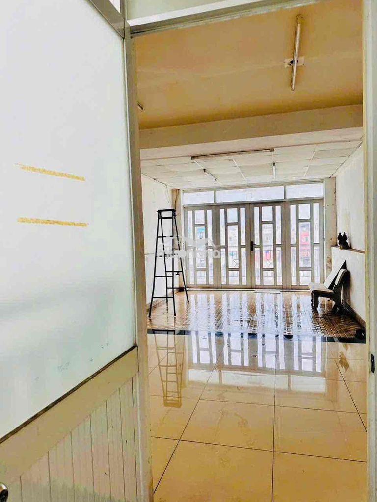 Cho thuê nhà mặt tiền chợ tân quy (5 tầng, 7 phòng,) - 4