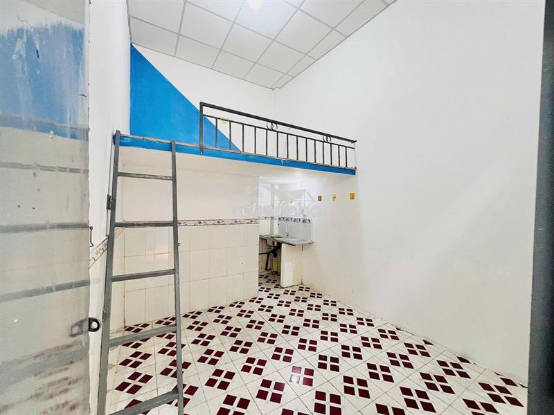 Phòng giá chỉ 2tr2, giờ giấc tự do thoải mái gần cầu vượt linh xuân