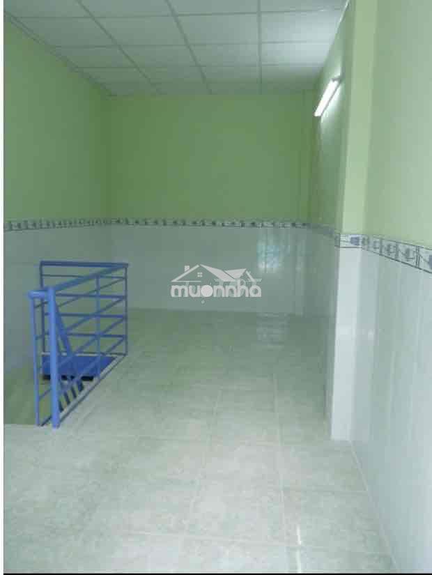 Nhà cho thuê trệt lầu bê tông giả hẻm 100 dbt - 3