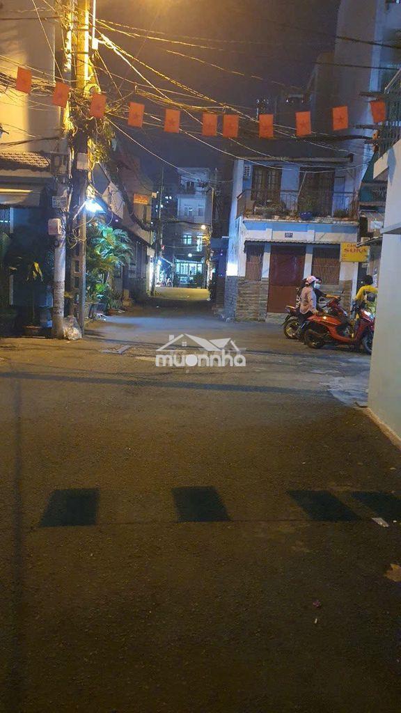 Cho thuê nhà hẽm xe hơi, bàhom quận 6, gần vòngxoayphúlâm, co ban cong - 2
