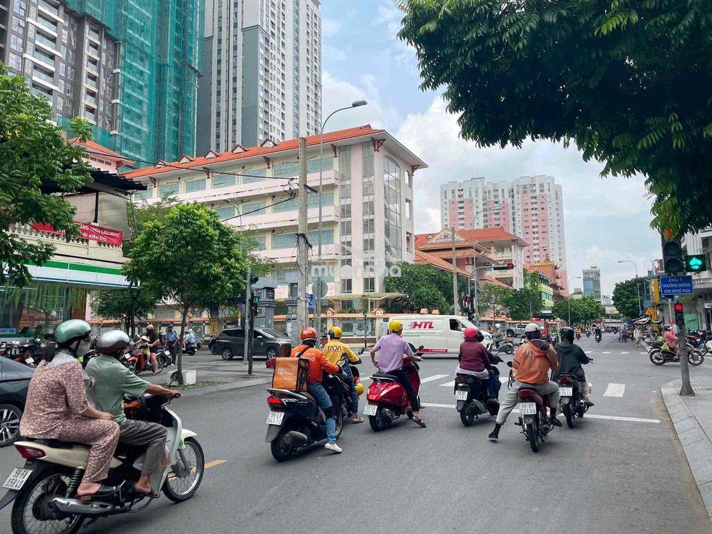 🔥 Cho thuê nhà mặt tiền q.1 – nguyễn khắc nhu 📍 địa chỉ: nguyễn khắc - 3