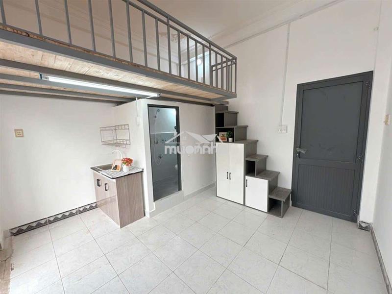 Duplex full nội thất, máy lạnh, tách bếp,...