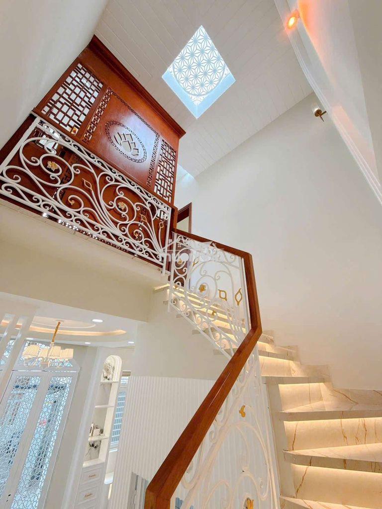 Nhà mới trệt lầu 4p ngủ phun nội thất gần khu chế xuất tân thuận  - 2