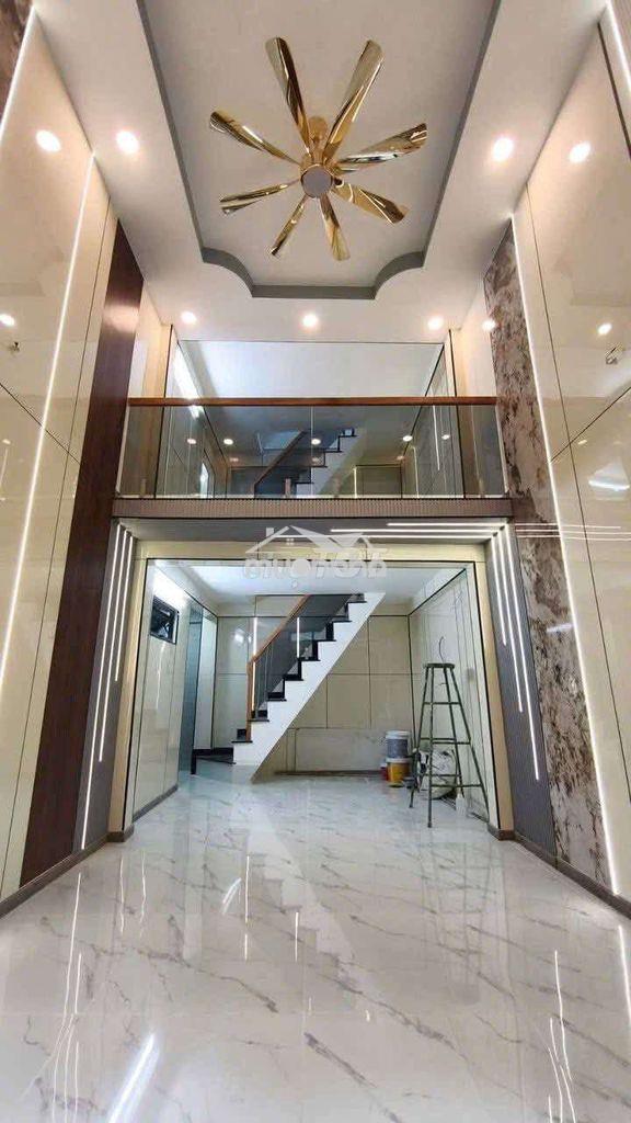 Nhà mới đẹp vào ở ngay ở an bình quận 5