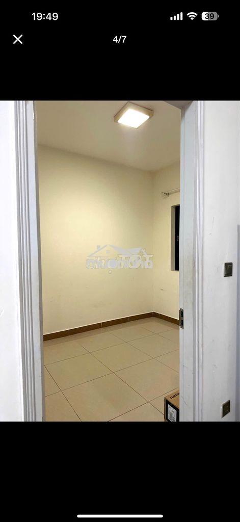 Cần cho 1nữ thuê 1 pn trong căn hộ cc 2 pn tháng 7- 2026 - 2