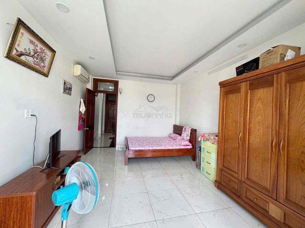 Bán nhà 3 tầng gần gigamall bên sông - 3