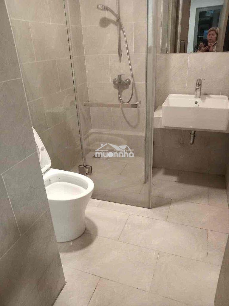 Căn 69m2 - sẵn máy lạnh và nội thất - giá 8tr - căn góc view thoáng - 4
