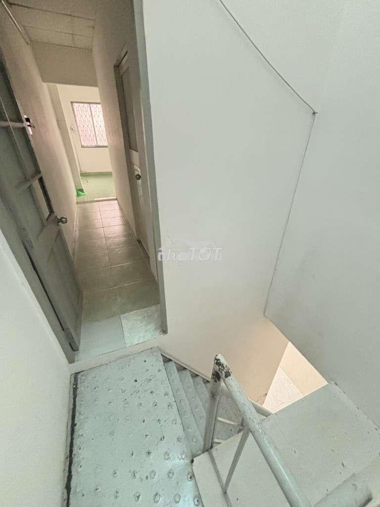 Bán nhà ,đường trần văn đang ,p 11 ,q3 ngang 3,5m - 55m2 ,giá: 5.5tỷ - 3