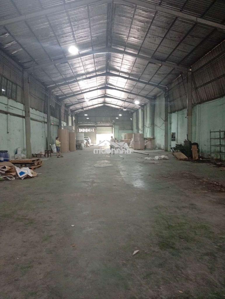 Cho thuê kho 800m đường con40f kế aeon tân phú  có sẵn pccc - 2