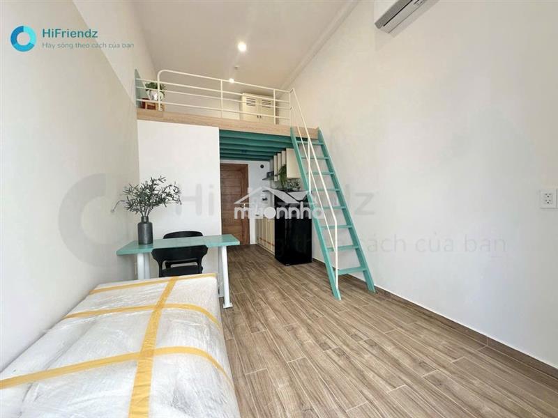 Cho thuê duplex full nội thất, ban công riêng, có chỗ đậu oto
