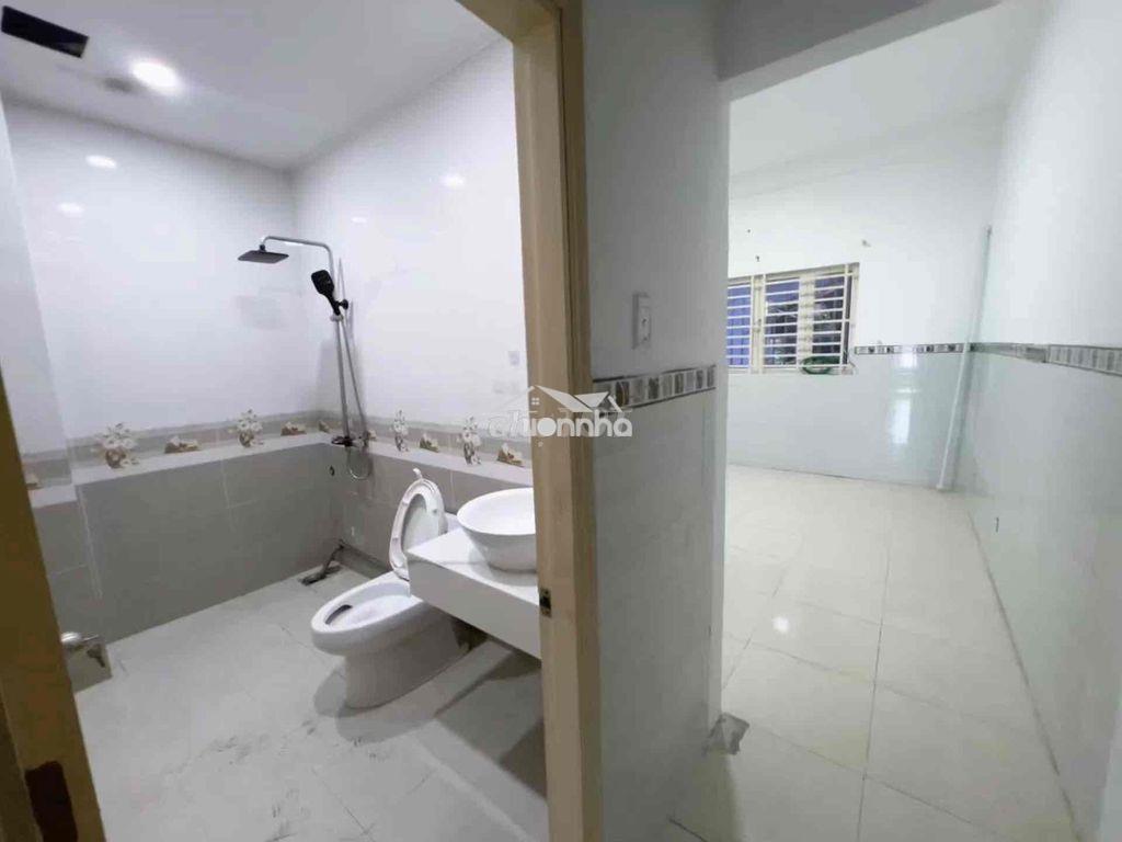 Căn lớn 2 phòng ngủ siêu to ngay khu tên lửa aeon bình tân - 4