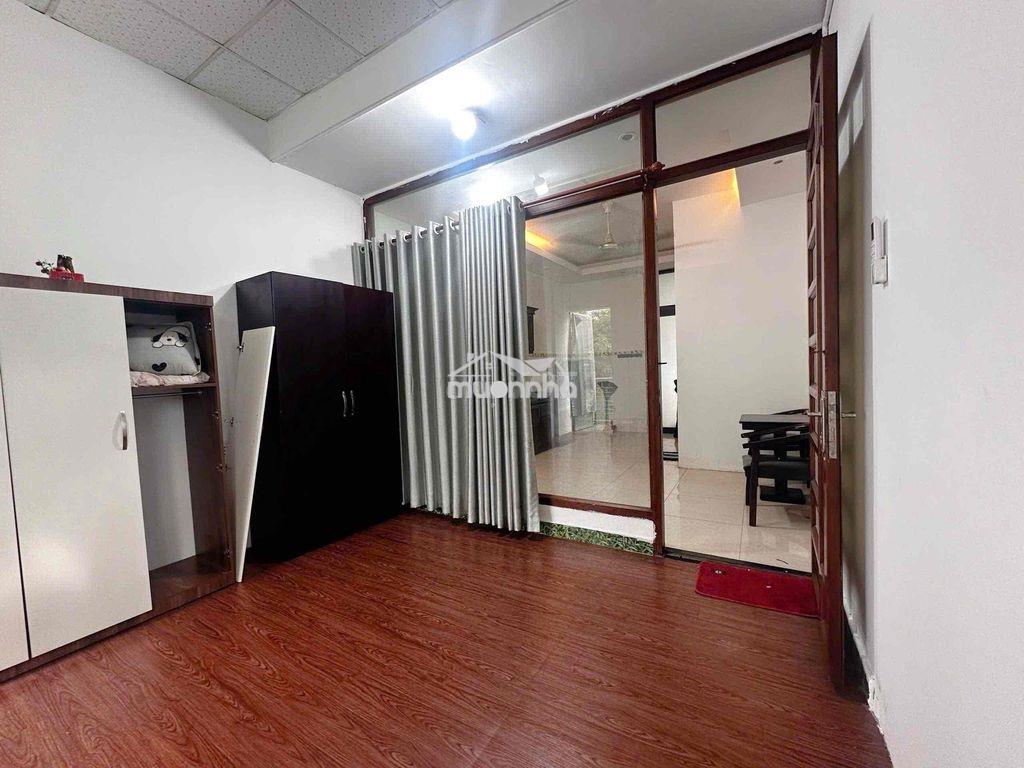 1pn 1pk ban công lê trọng tấn - 3