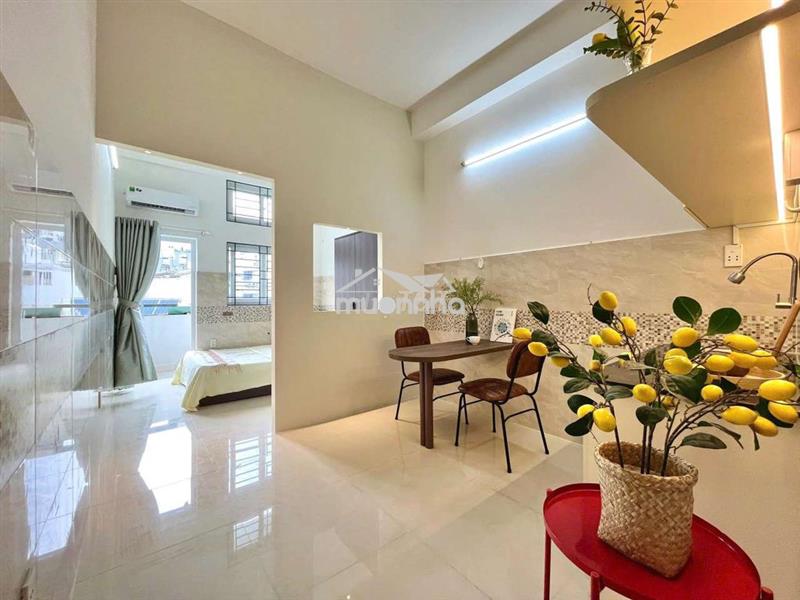 Cho thuê căn hộ 1pn rộng 35m2 full nội thất ngay vincom nguyễn xí