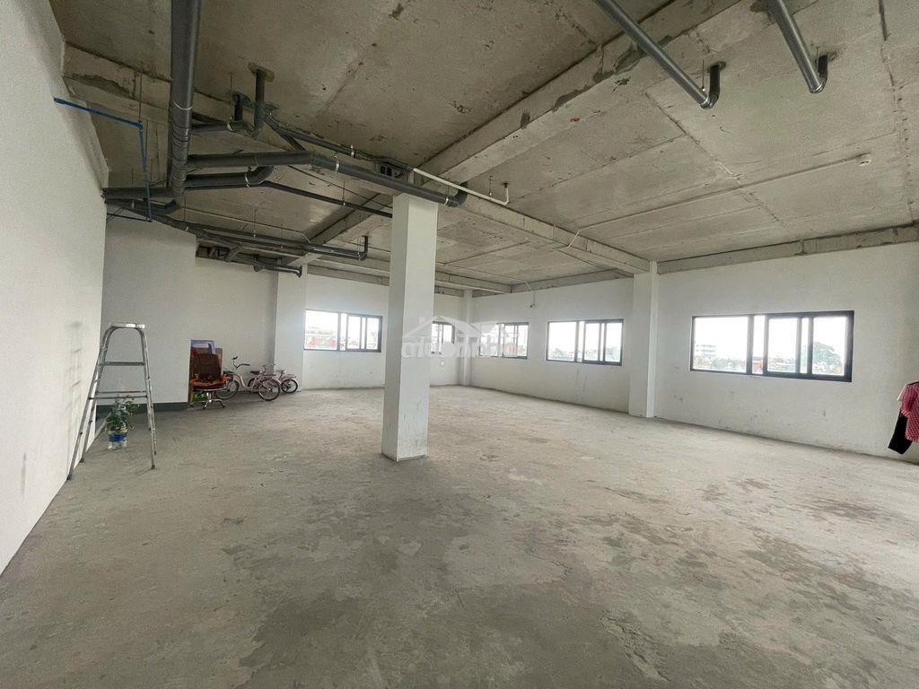 Cho thuê mặt bằng tm, đs3 phạm hữu lầu - 10tr, 150m2 - 2