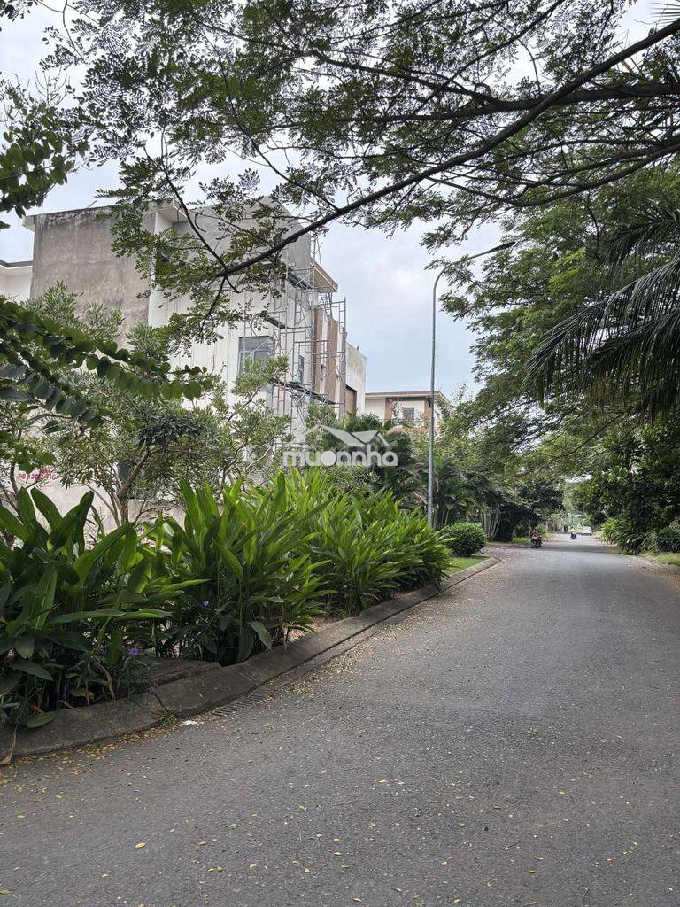 Bán đất ở biệt thự lô góc 2 mặt tiền, giá 3 tỷ 3 - 2