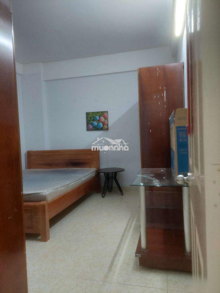 Chính chủ bán ch tônthât thuyêt p1q4 1pn 1wc 50m shcc căn góc 3ty