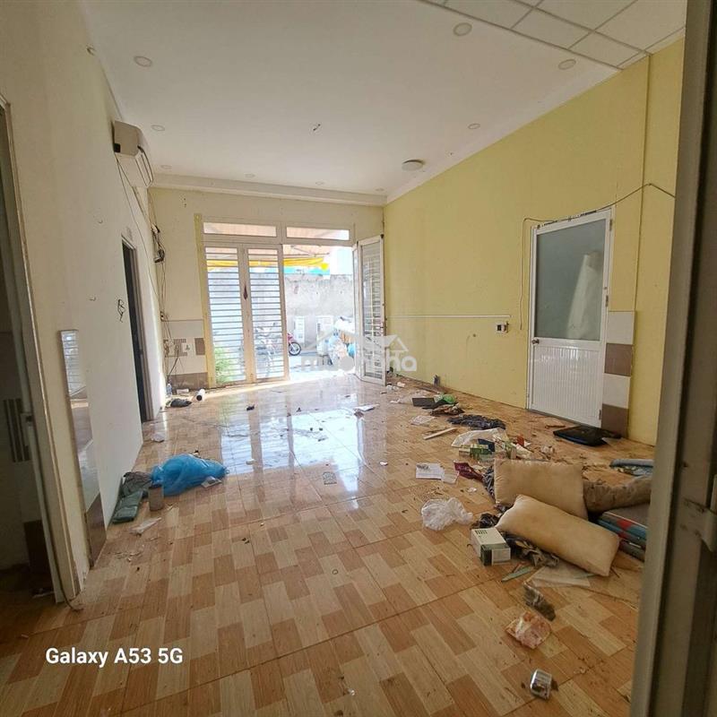 Kho đẹp rẻ 120m2 điện 3 pha bình tân