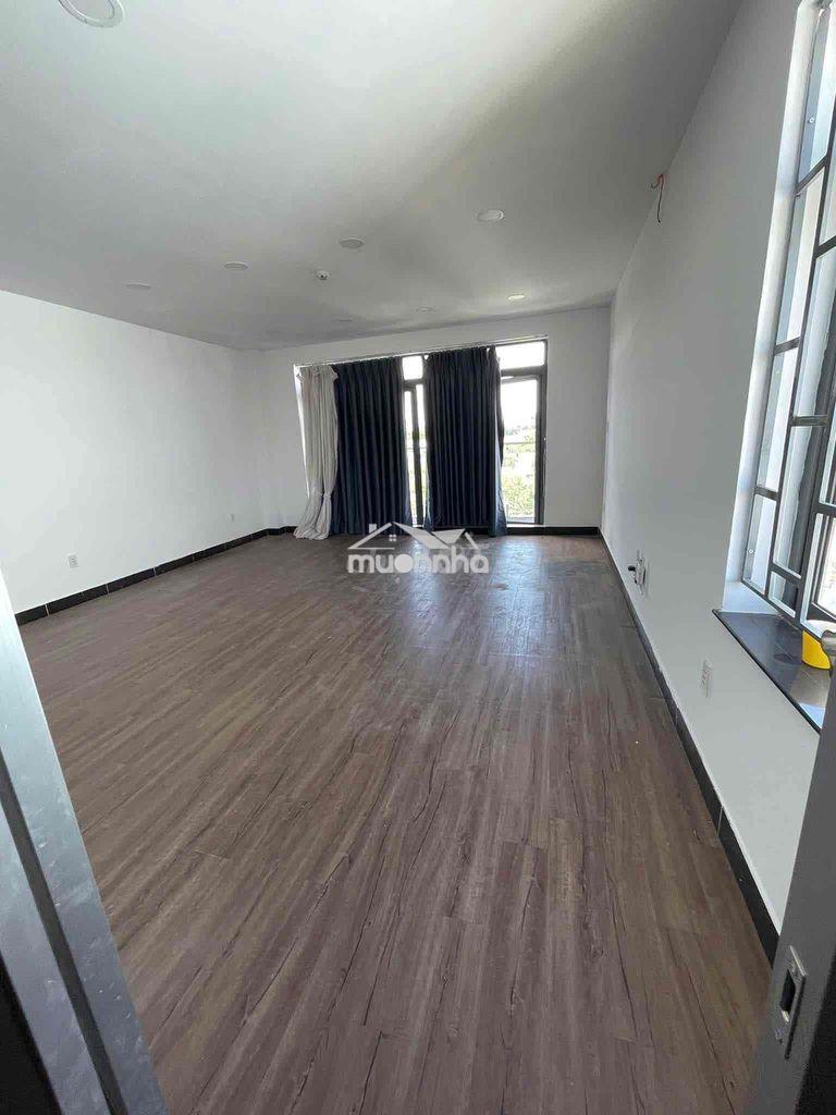 Mbkd vị trí quá đẹp mặt tiền thích quảng đức - 3