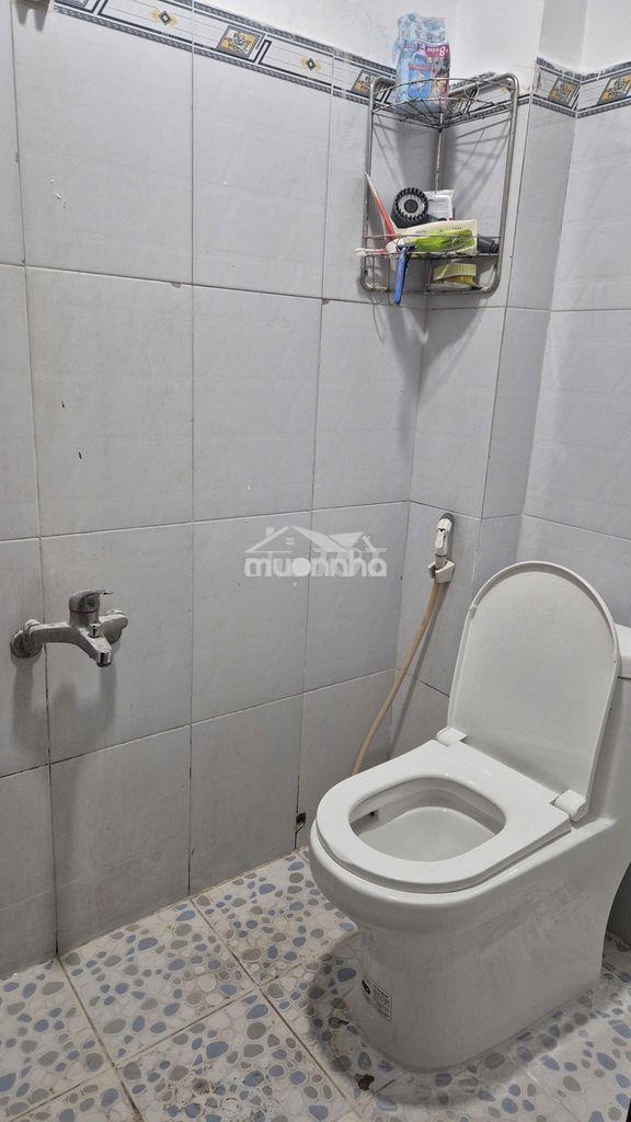 Cho thuê nhà nguyên căn 50m2 - 4