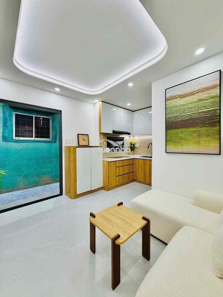 Full nt ở ngay - 3 tầng kiên cố hoàn công đủ - 2pn wc khép kín - 3
