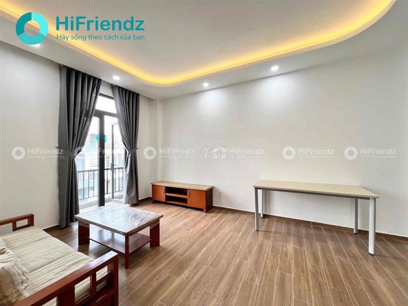 Cho thuê phòng full nội thất ban công siêu rộng đi bộ sang đh văn lang