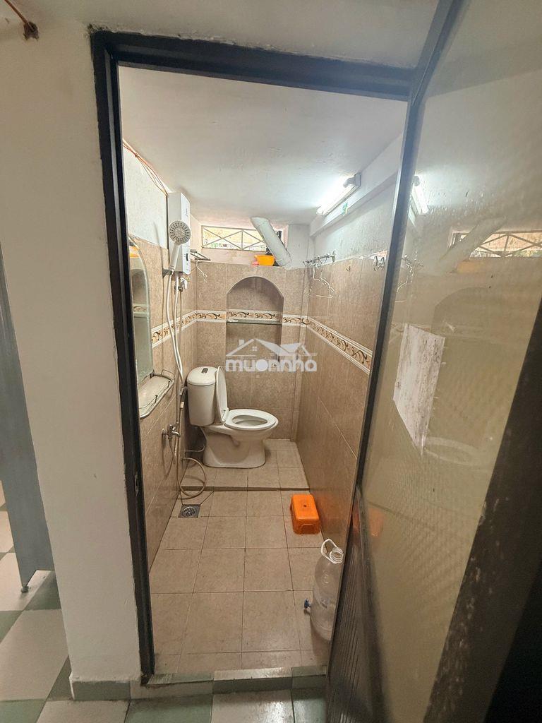 🏡 Tìm bạn share phòng lớn có wc riêng – chung cư quận 4 - 2