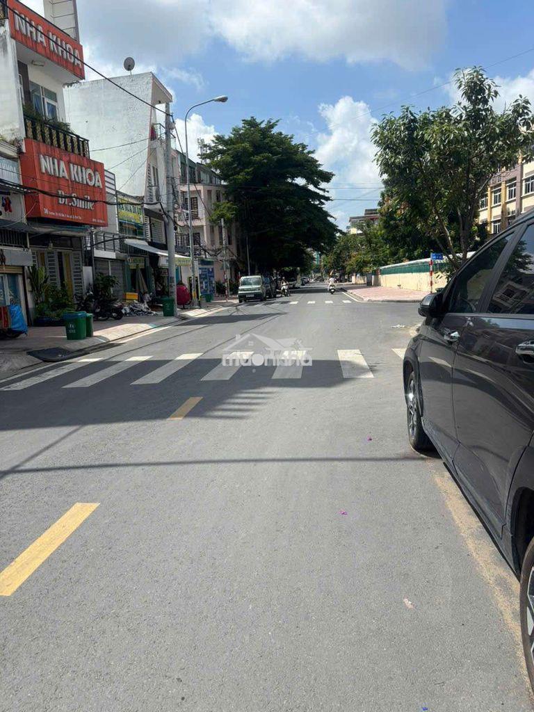 Nhà mặt tiền vị trí sáng khu nam hùng vương dt 4,5 x 20 giá 14 tr - 2