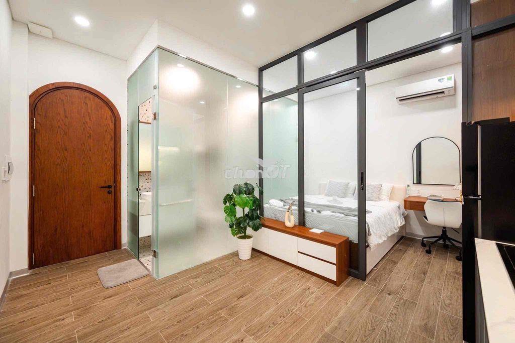 Căn 1 phòng ngủ tách bếp  gần cv lê văn tám tân định quận 1 - 3