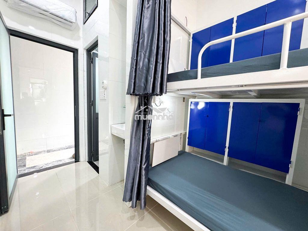 Ngay đh spkt, ngân hàng - ktx nam mới xây, phòng 4 người, giờ tự do - 2