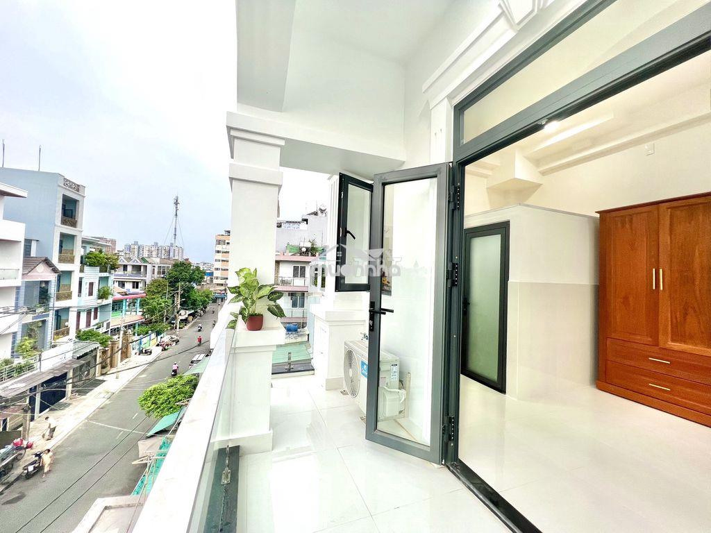 Phòng ban công mới xây thoáng gần đh văn hiến - 2
