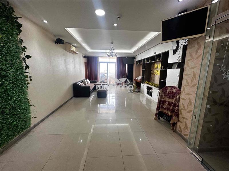 Bán căn penthouse hộ hoàng kim thế gia 162m2 4pn 3wc –