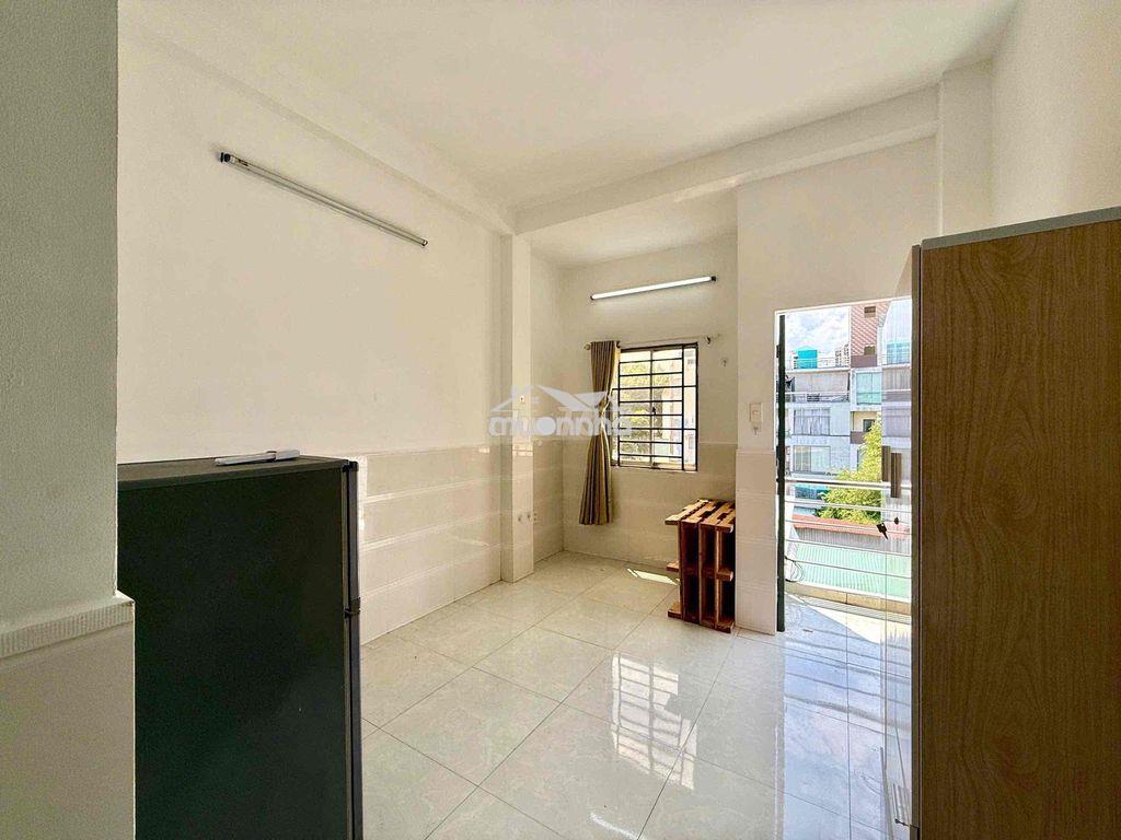 Cho thuê studio ban công sát hà đô giá siêu tốt hoàng dư khương q10 - 2