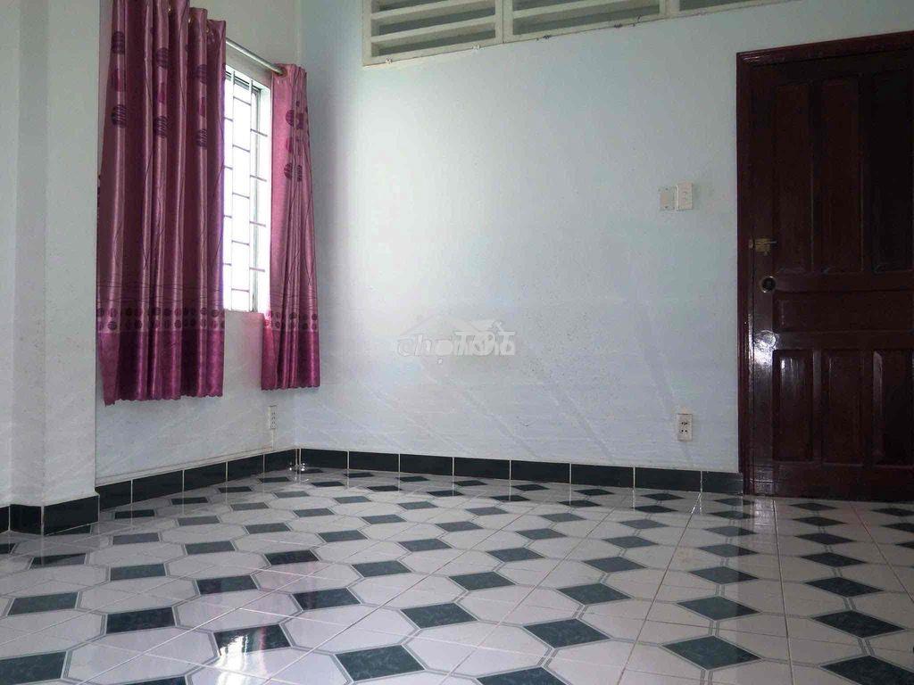 Nhà 6,5m x 9m nở hậu với 57m2 gồm 1trệt 1lầu 3phòng ngủ - 4