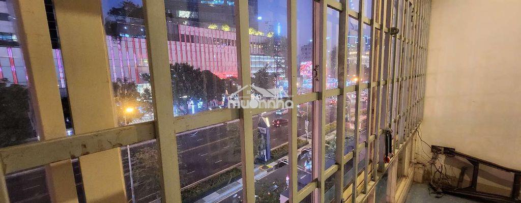 Bán căn hộ 70m2 mặt tiền lê lợi, quận 1 - 3