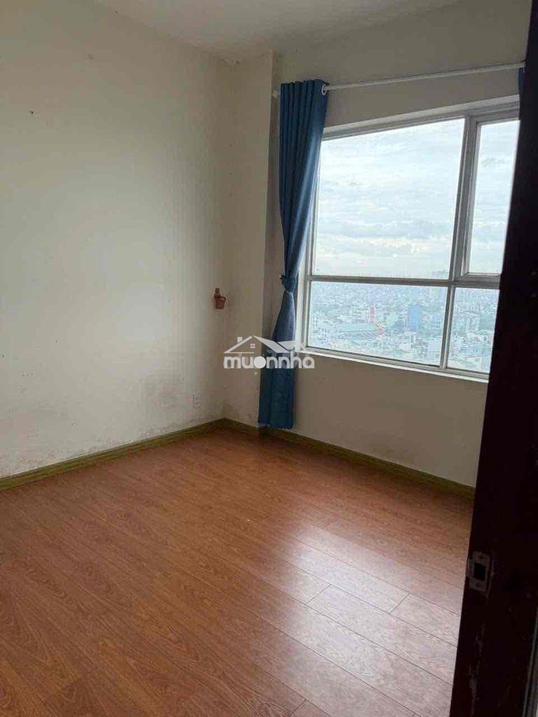 E cho thuê căn 2 pn 2 wc zentower chỉ 6 tr cọc 1