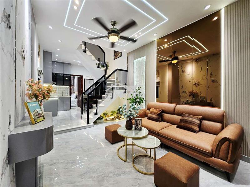 Nhà đẹp 3pn khu dân trí cao đi bộ ra emart phan huy ích