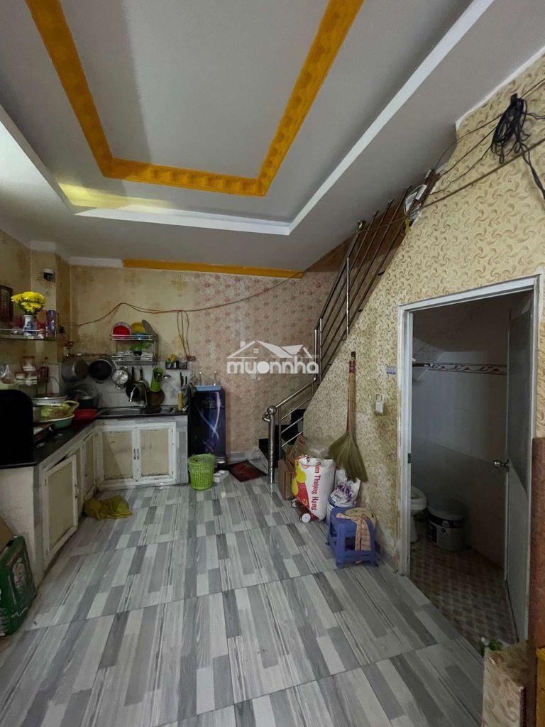 Bán nhà 3 tầng, 3 phòng ngủ, sổ hồng riêng hơn 2₫ - 2