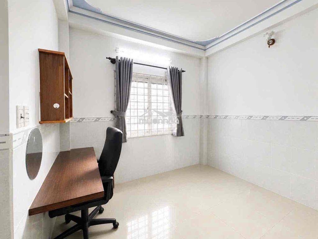 Cho thuê nhà sát ngã 4 phú nhuận 4 tầng, có sân thượng, 80m2 dtsd - 3