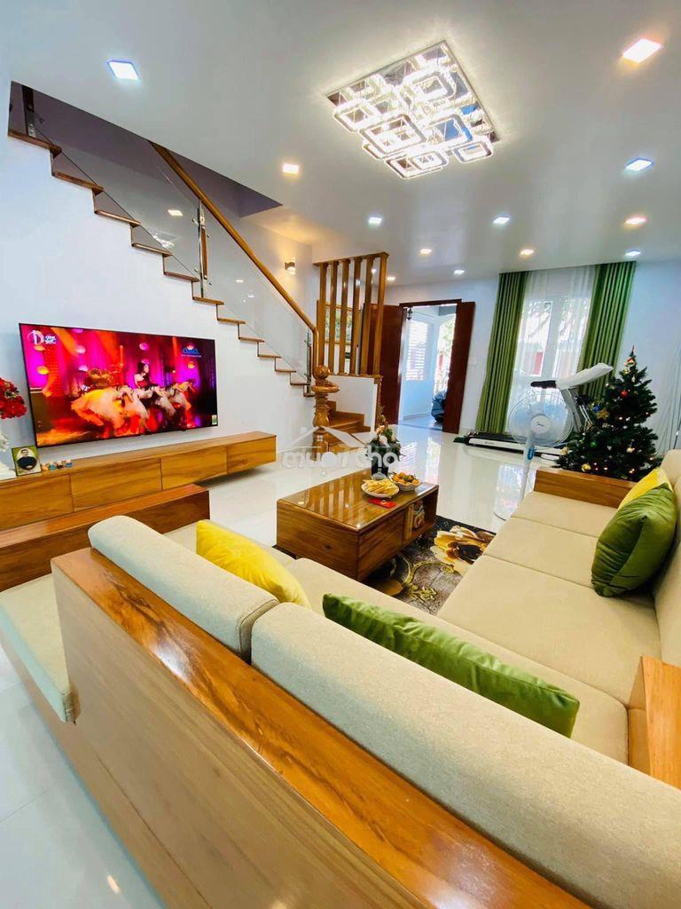 Nhà phố eco xuân cho thuê giá rẻ 12tr/ tháng. dt 5x20 1t 1l 3pn 3wc