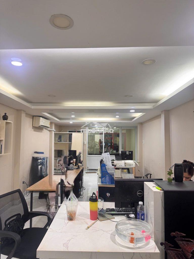 Cho thuê văn phòng quận 1 giá tốt - 2