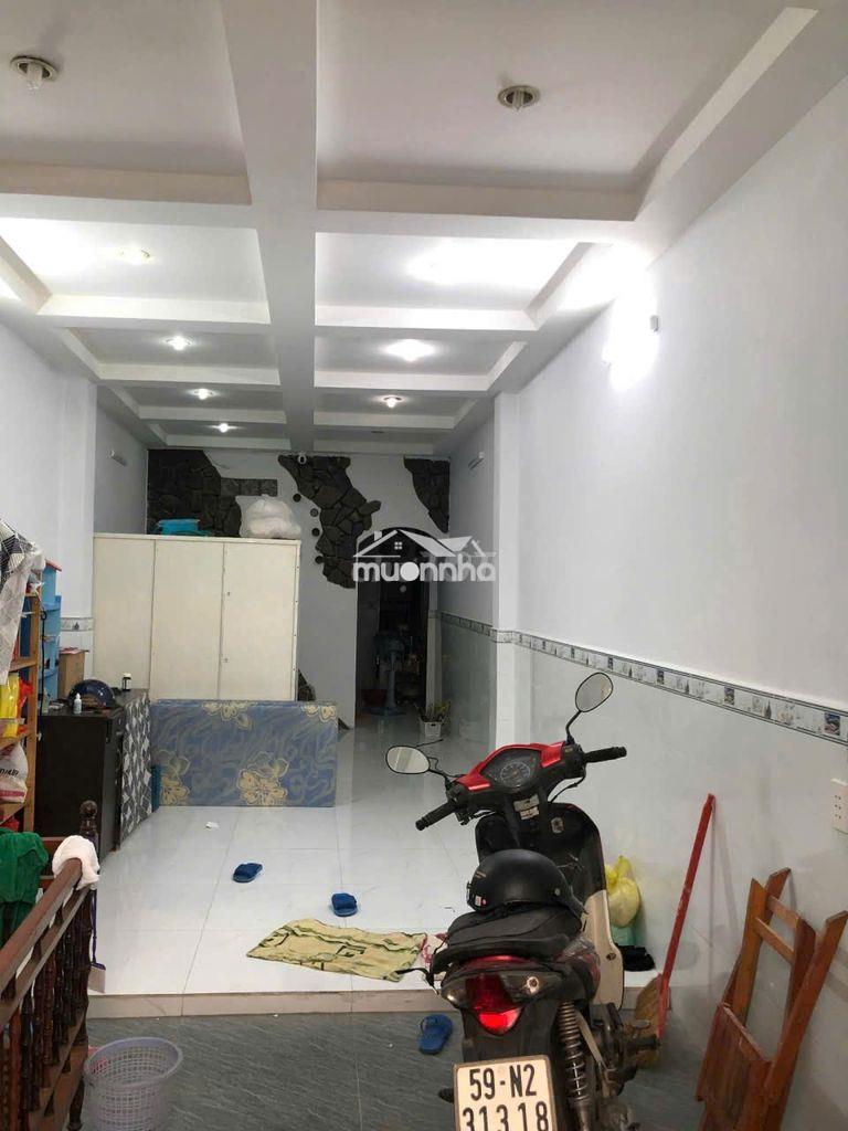 Nhà hẻm xe hơi lạc long quân, 2 lầu, 3pn 2wc, 3.3x17m, 12tr - 2