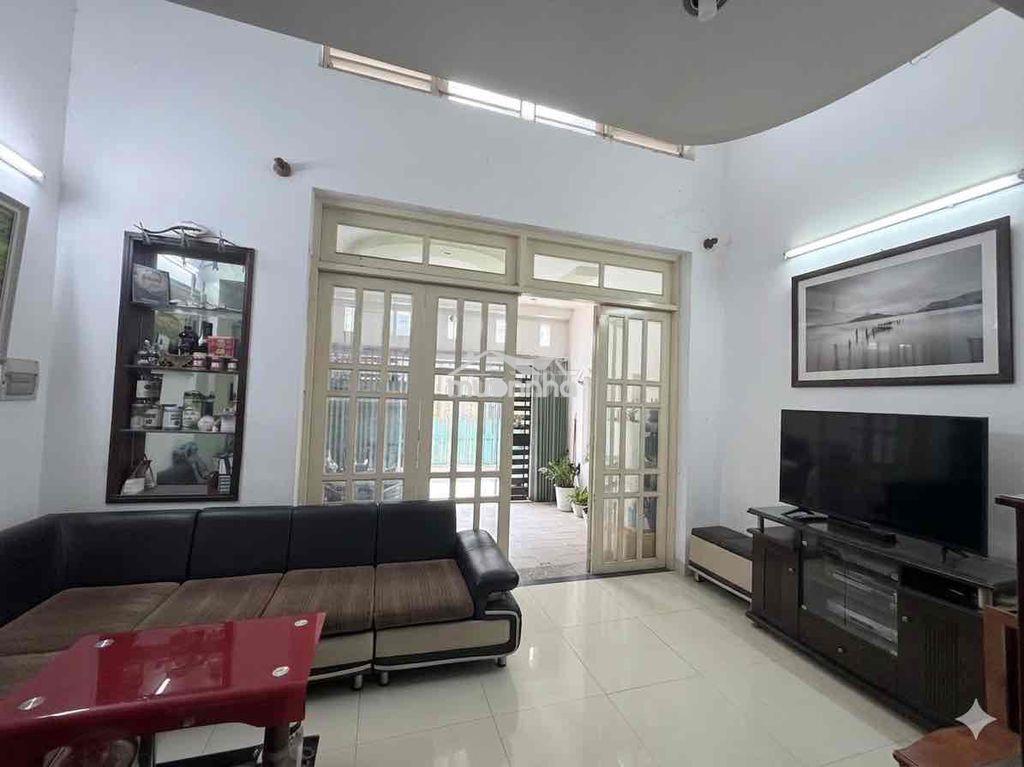 Nhà bán quang trung - 5 x 10.5m - 4 tầng đúc - gần emart 2 - 4 tỷ 9 tl - 3