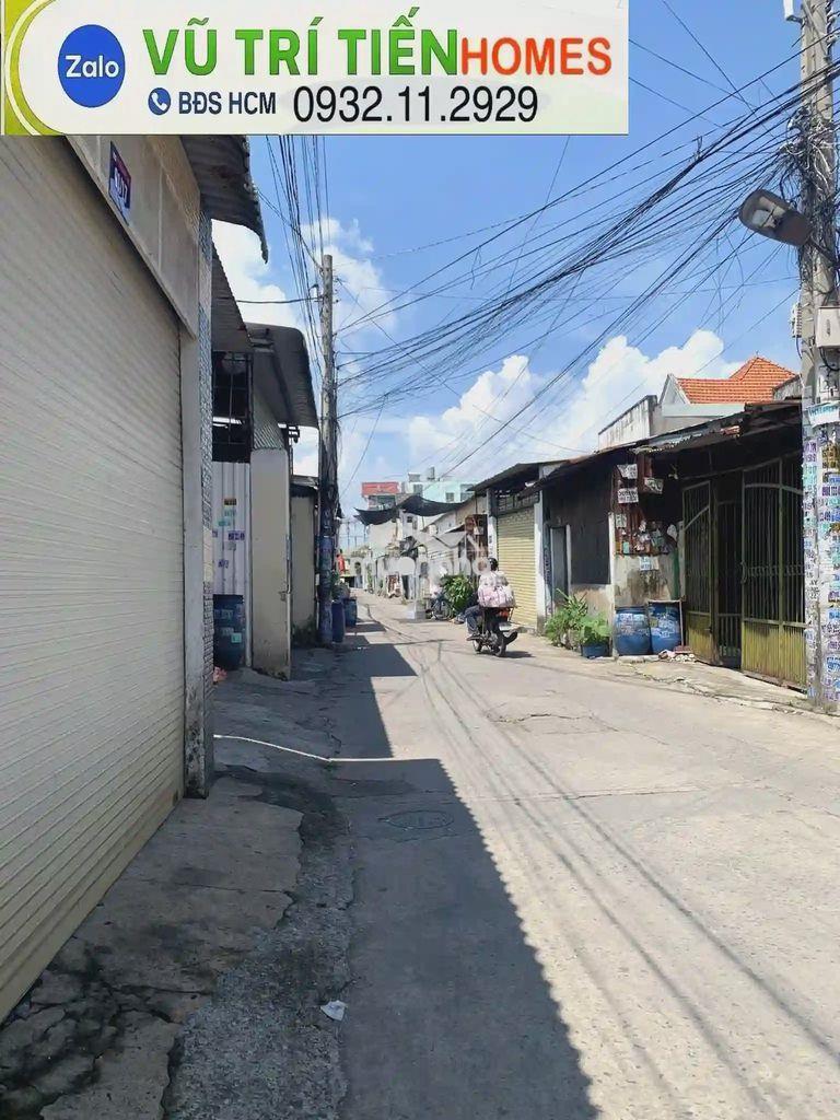 Bán nhà dĩ an 2 tầng 1 tum 4.5x24m – xe hơi đỗ cửa, giá quá tốt