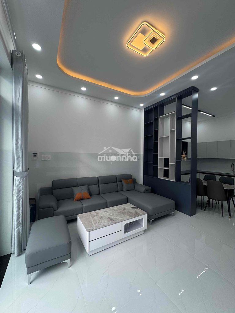 Nhà mặt tiền - 2