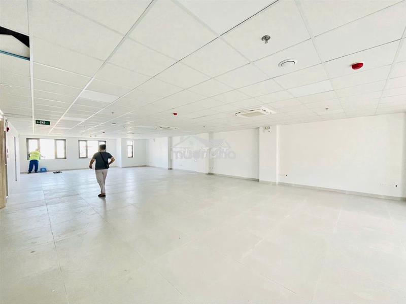 Cho thuê sàn văn phòng 200m2 tại hoàng cầu