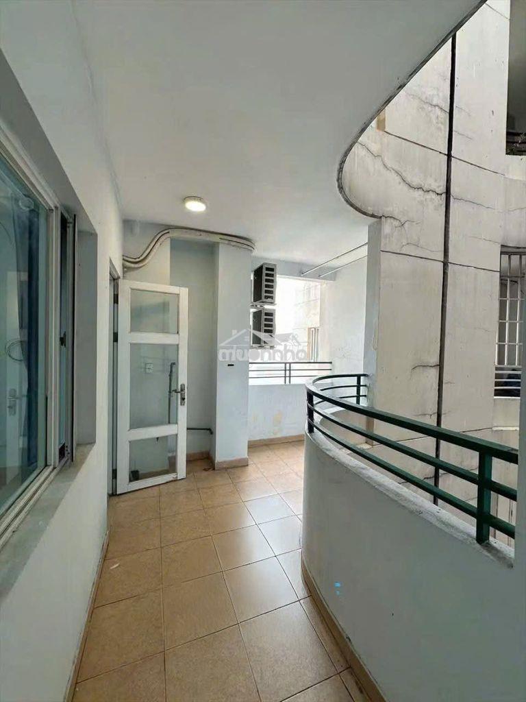 Bán căn hộ khánh hội 2, bến vân đồn, quận 4, 2pn, giá: 4.9 tỷ, 86.7m2