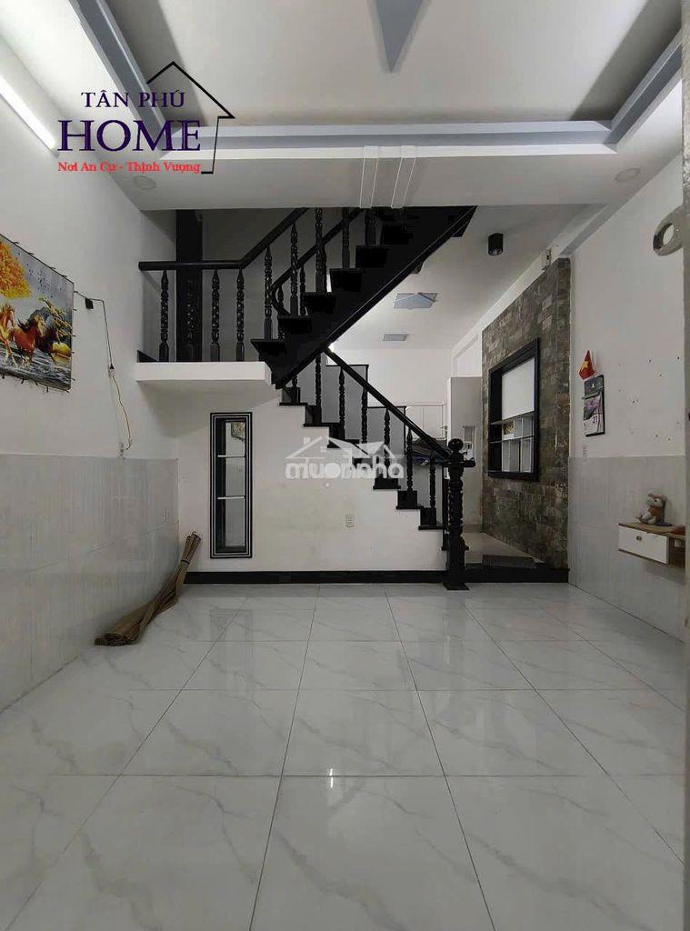 Hẻm 4m tây thạnh, 2 lầu, 4 x 11m, 3 phòng ngủ, 3 wc, 1 sân thượng - 2