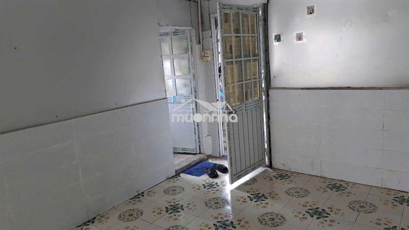 Phòng trọ chính chủ, lối đi riêng 32m2, lầu 4, đường lãnh binh thăng